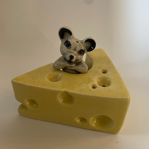 . - Picture 12 of 13